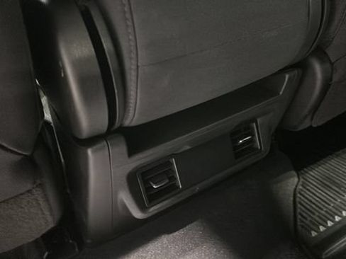 Used 2021 Chevrolet Silverado 1500 Custom AWD/4WD image 24