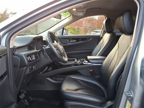 Certified 2023 Lincoln Nautilus AWD w/ Premium Package image 15