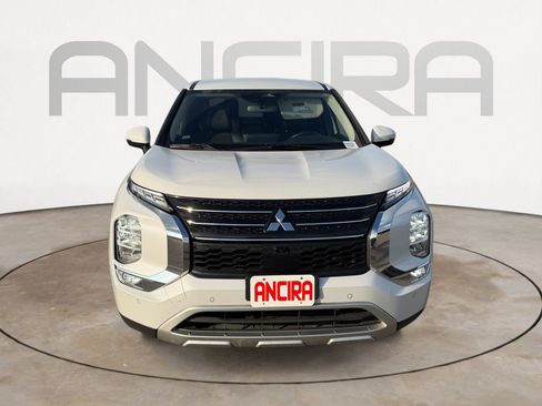 Used 2024 Mitsubishi Outlander SE image 5