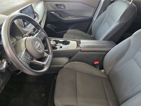 Used 2023 Nissan Rogue S FWD image 11