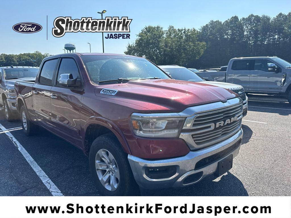 Used 2019 RAM 1500 Laramie AWD/4WD image 1