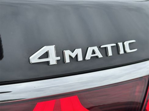 Used 2024 Mercedes-Benz E 350 4MATIC Sedan image 14