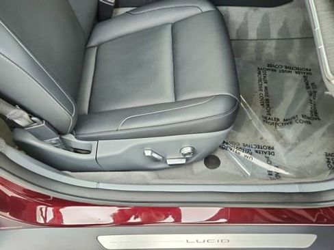 Used 2024 Lucid Air Touring AWD/4WD image 21