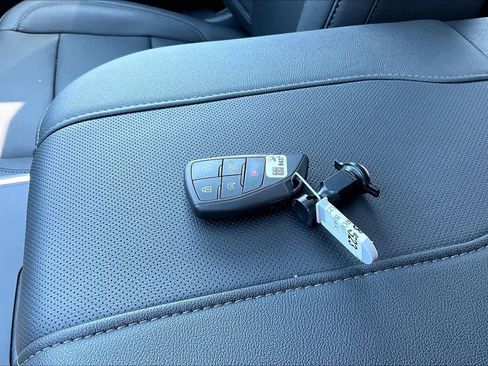 Used 2024 Chevrolet Silverado 2500 LTZ w/ LTZ Plus Package image 14