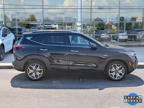Used 2023 Kia Seltos SX w/ SX Sunroof Package image 8