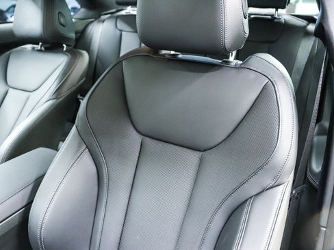Used 2024 BMW 230i Coupe w/ Premium Package RWD image 21