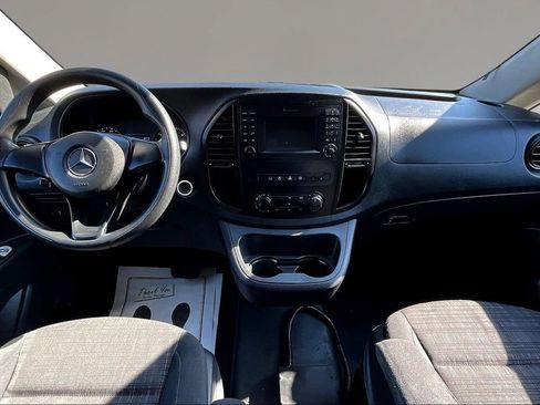 Used 2019 Mercedes-Benz Metris w/ Driver Comfort Package image 7