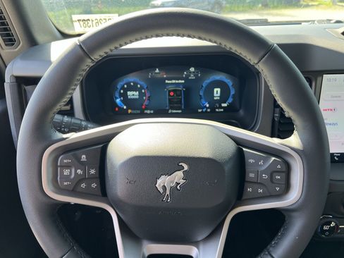 New 2026 Ford Bronco Badlands AWD/4WD image 16