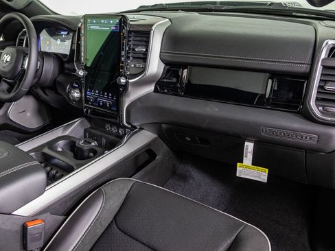 New 2026 RAM 1500 Laramie AWD/4WD image 49