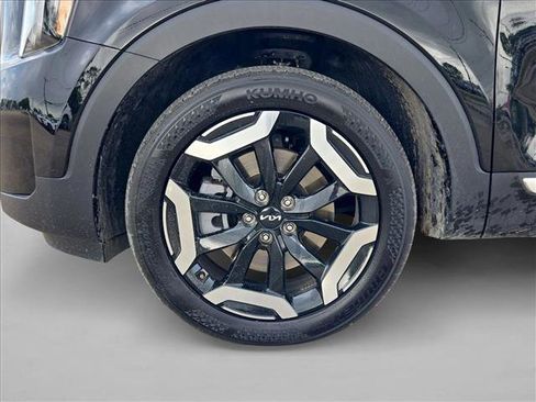 Used 2025 Kia Telluride S FWD image 23