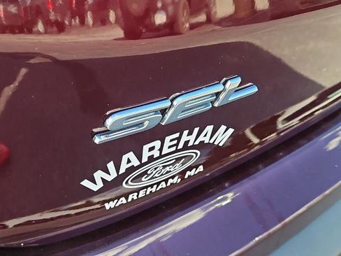 Certified 2022 Ford Edge SEL w/ Convenience Package image 5