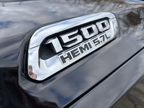 Used 2021 RAM 1500 Big Horn image 10