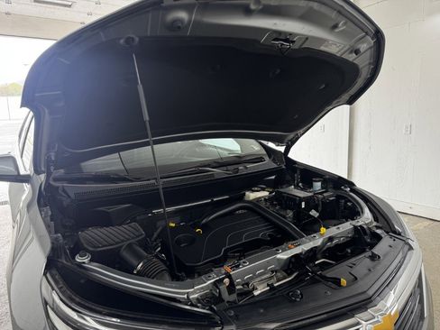 Used 2024 Chevrolet Equinox LT AWD/4WD image 78