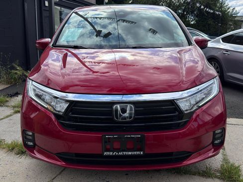 Used 2023 Honda Odyssey EX-L image 2