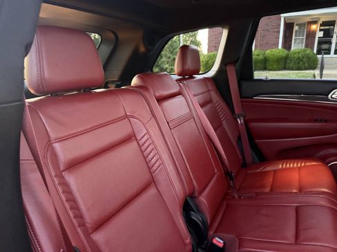 Used 2018 Jeep Grand Cherokee Trackhawk AWD/4WD image 28