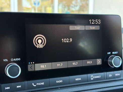 Certified 2025 Honda CR-V Sport image 17