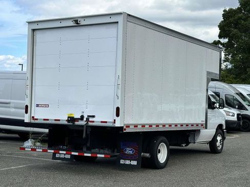 New 2025 Ford E-350 and Econoline 350 Super Duty w/ Driver's Safety Package RWD image 5