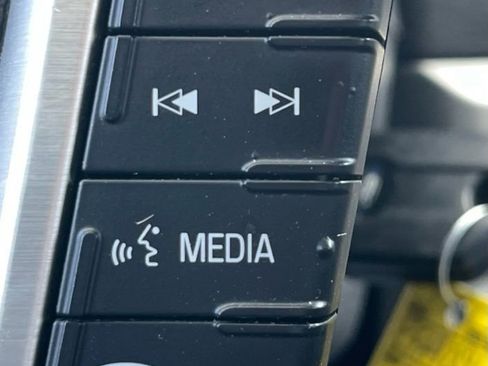 Used 2014 Ford F150 Platinum image 24