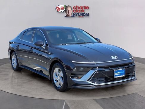 Certified 2025 Hyundai Sonata SE image 7