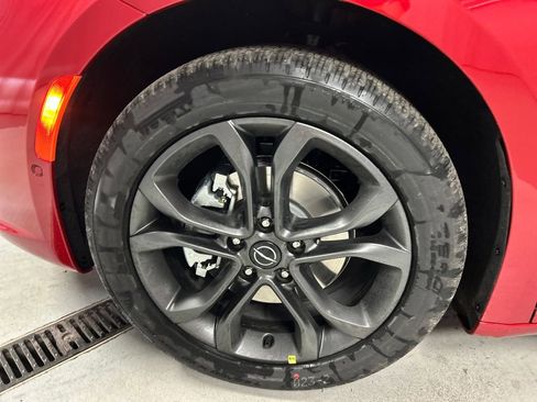 New 2026 Chrysler Pacifica Select image 9