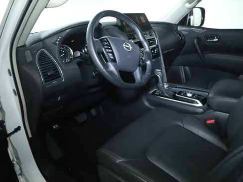 Certified 2024 Nissan Armada SV w/ Cargo Package AWD/4WD image 18