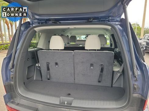 Used 2025 Hyundai Santa Fe SEL FWD image 10
