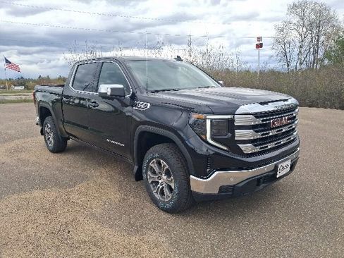 New 2026 GMC Sierra 1500 SLE w/ Preferred Package AWD/4WD image 1
