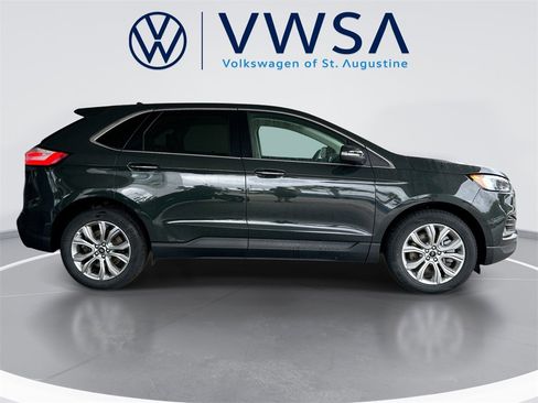Used 2024 Ford Edge Titanium image 8
