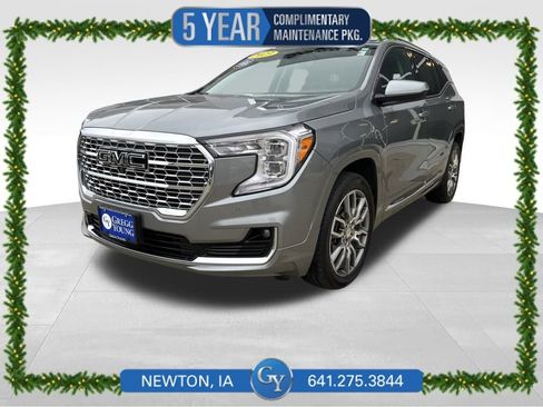 Used 2023 GMC Terrain Denali w/ Denali Premium Package image 1
