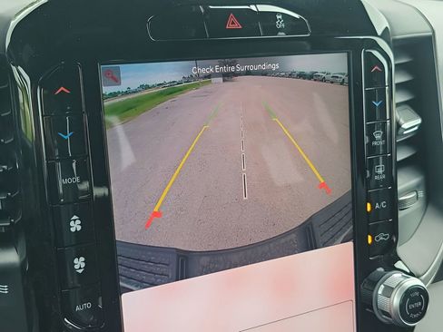 New 2026 RAM 2500 Tradesman AWD/4WD image 30