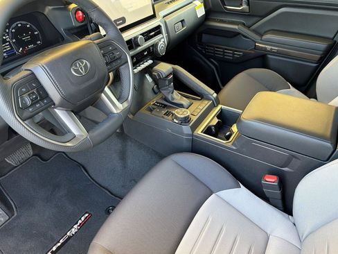 New 2026 Toyota Tacoma TRD Off-Road AWD/4WD image 11