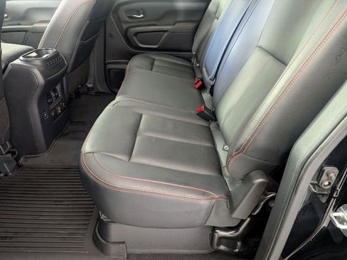 Used 2024 Nissan Titan PRO-4X w/ Pro-4x Convenience Package AWD/4WD image 28