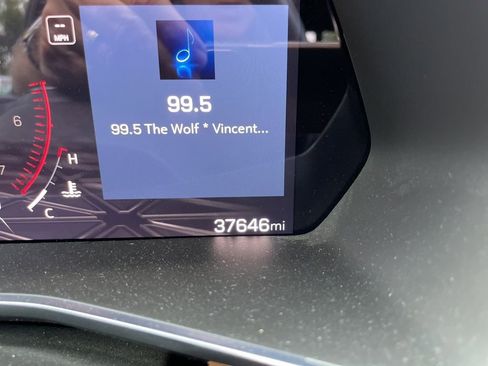 Used 2024 GMC Canyon AT4 AWD/4WD image 7