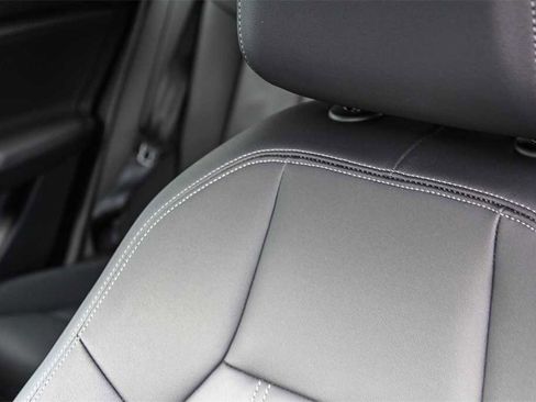 Used 2025 Audi Q6 e-tron Premium w/ Convenience Package image 24