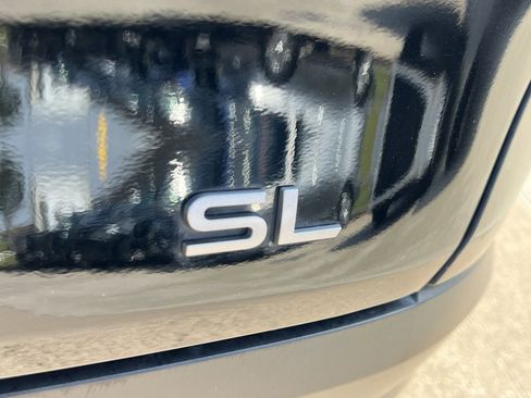 Certified 2025 Nissan Murano SL image 6