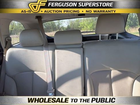 Used 2011 Subaru Outback 2.5i Limited image 26
