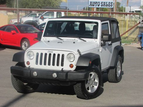 Used 2012 Jeep Wrangler Sport image 2