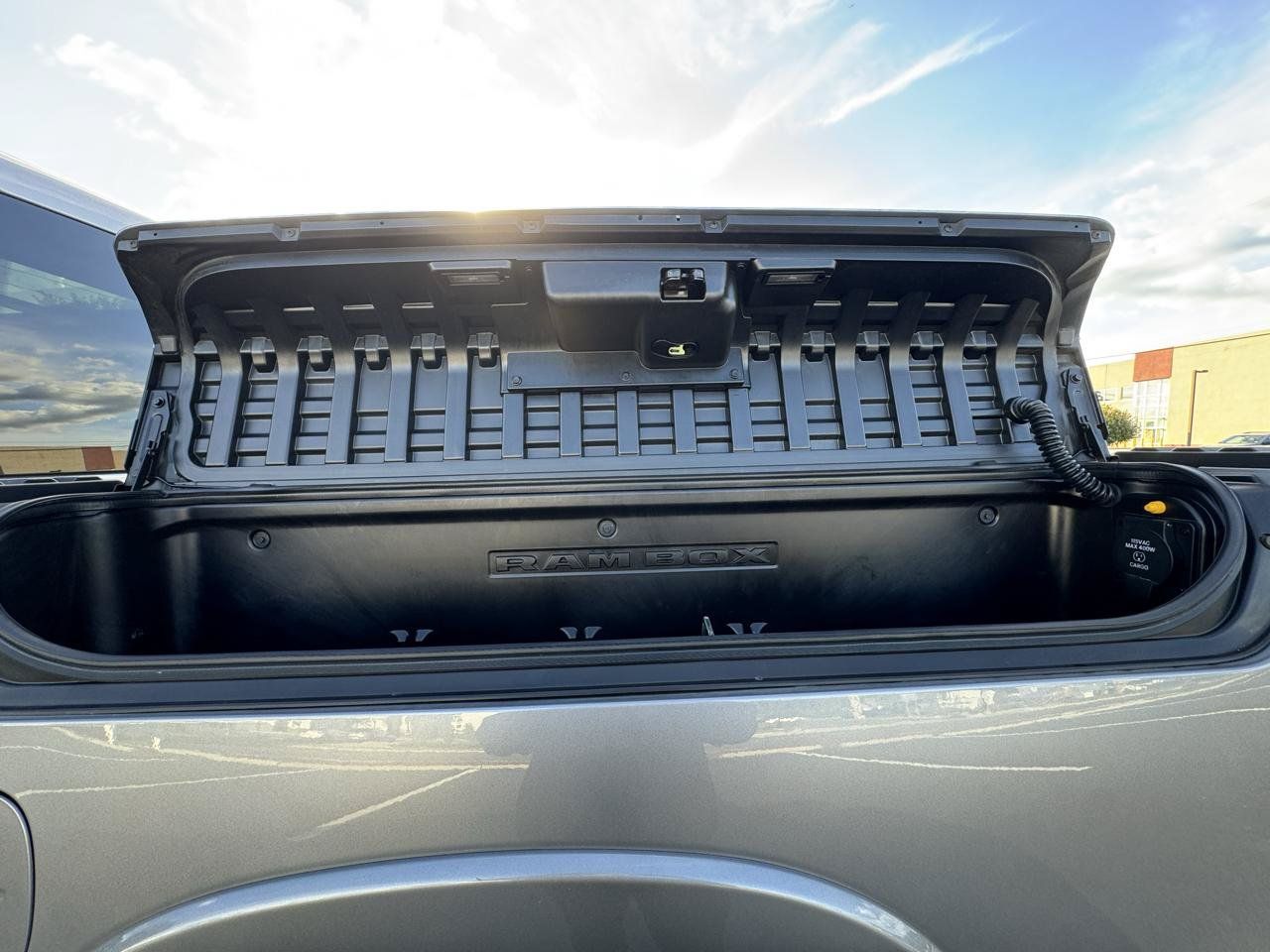 Used 2022 RAM 1500 Limited AWD/4WD image 8