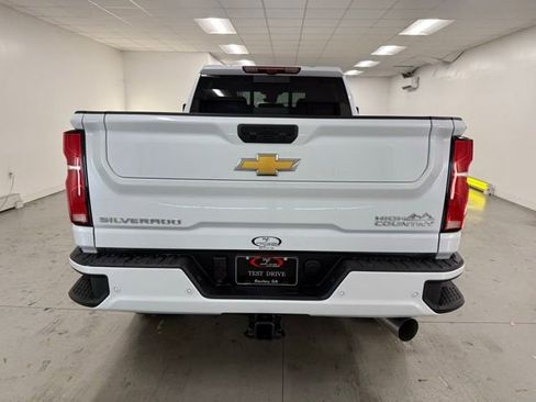 New 2026 Chevrolet Silverado 2500 High Country w/ High Country Premium Package image 7