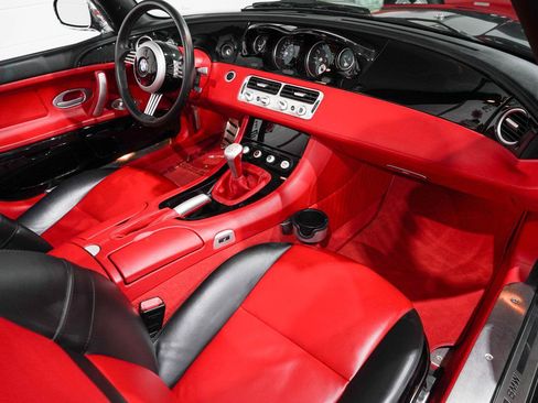 Used 2001 BMW Z8 image 17