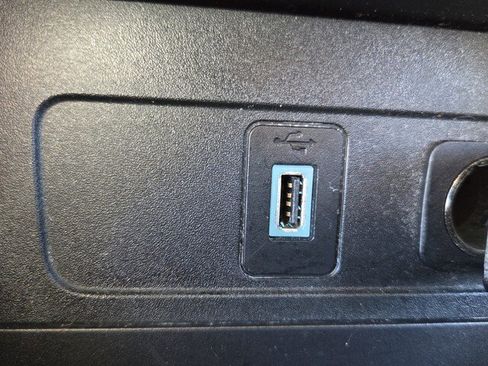 Used 2018 Ford Escape SEL w/ Ford Safe & Smart Package image 14