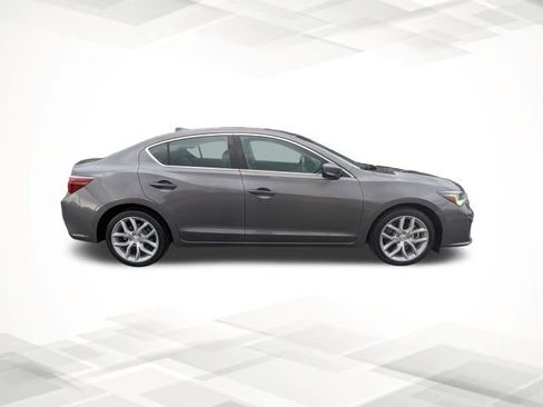 Used 2020 Acura ILX image 3