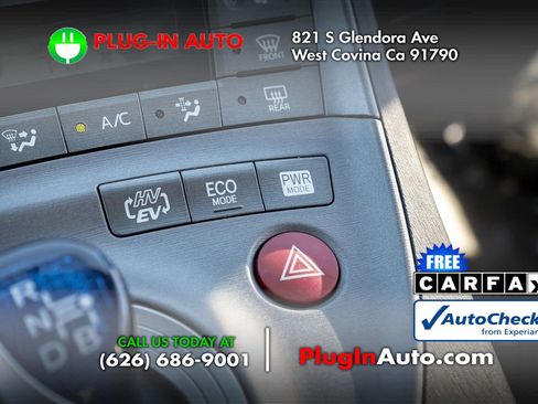 Used 2013 Toyota Prius Prime Advanced image 22