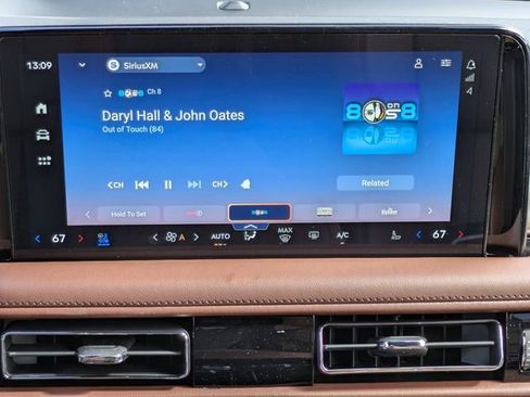 New 2026 Lincoln Aviator Reserve w/ Luxury Package image 18