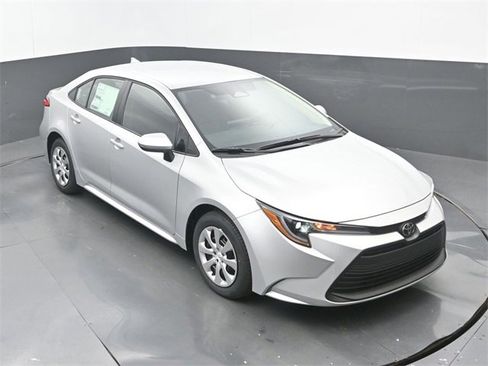 New 2026 Toyota Corolla LE image 27
