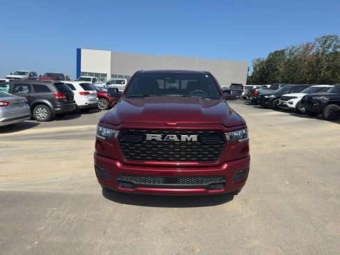 Used 2025 RAM 1500 Big Horn AWD/4WD image 2