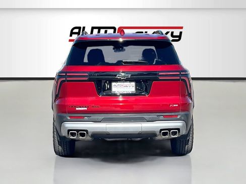 Used 2024 Chevrolet Traverse Z71 w/ Enhanced Driving Package AWD/4WD image 6