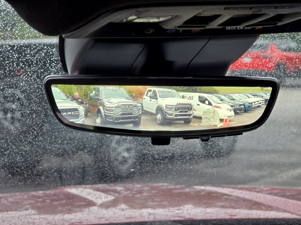 Used 2025 GMC Sierra 2500 AT4X AWD/4WD image 10