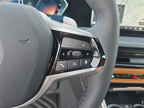 New 2026 BMW 330i xDrive Sedan w/ Premium Package image 29