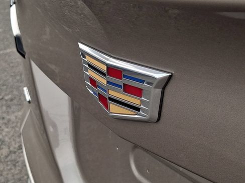 Used 2023 Cadillac XT4 Sport AWD/4WD image 29